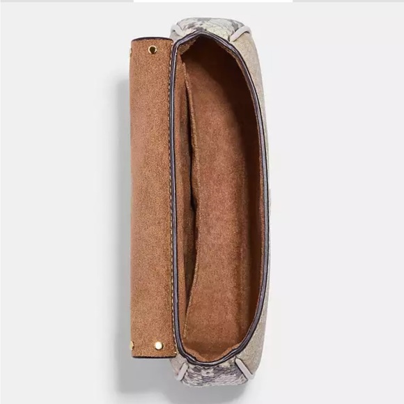 Coach Saddle Belt Bag In Signature Canvas - Picture 3 of 5